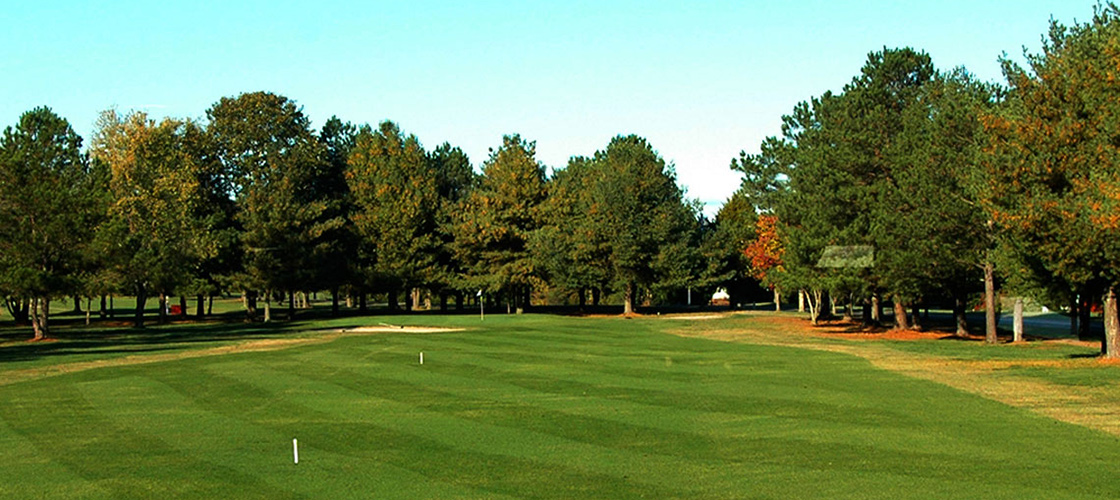 to The Hollows Golf Club The Hollows Golf Club
